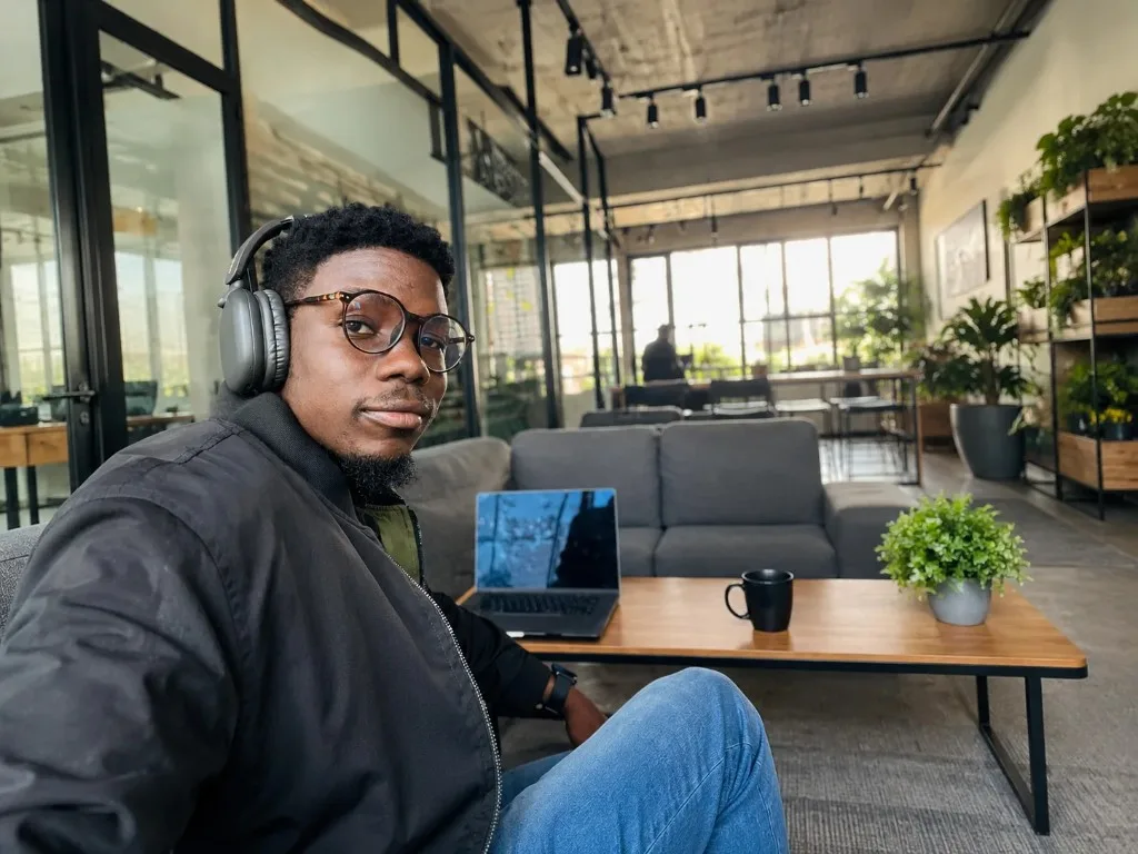 Chimdindu Emmanuel — frontend engineer at work